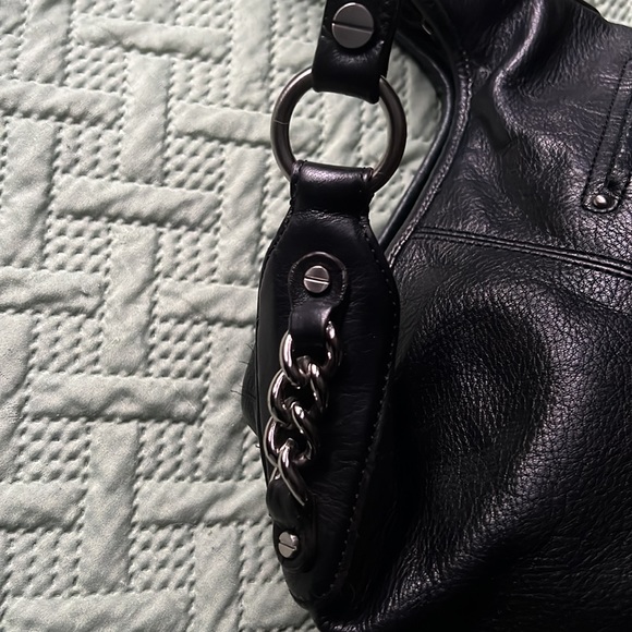 Black leather B.Makowsky purse - Picture 5 of 12